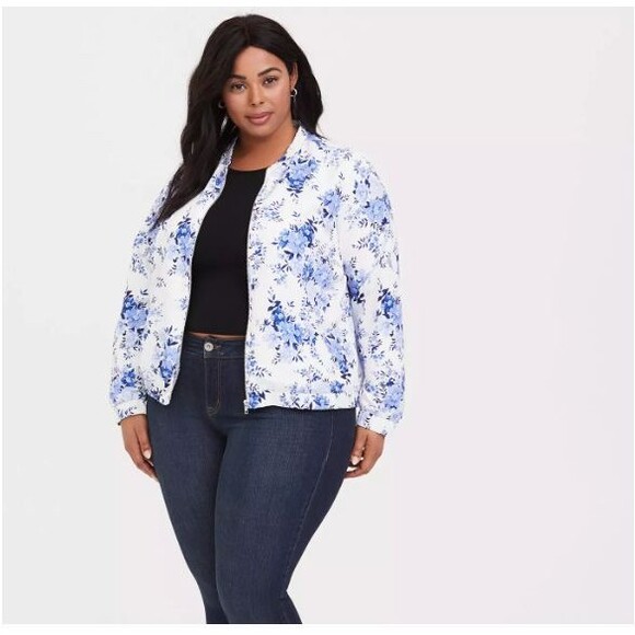 TORRID Bomber Jacket Nylon Plus Size 2 2X White & Blue Floral Full Zip Womens - Picture 1 of 8
